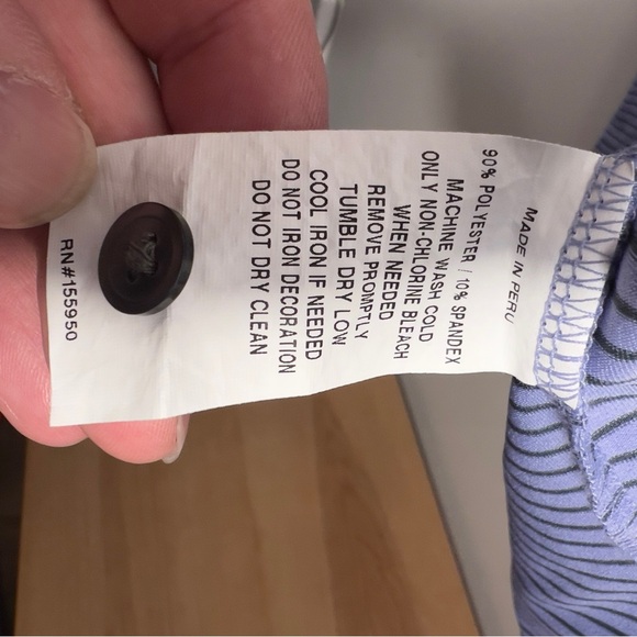 Greyson Performance Polo Mens XL Purple Blue striped Royal Turks and Caicos. - Picture 7 of 7